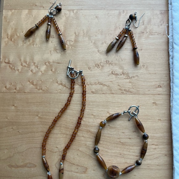 Brown Beaded Necklace, Bracelet and Earrings Set - Picture 3 of 6
